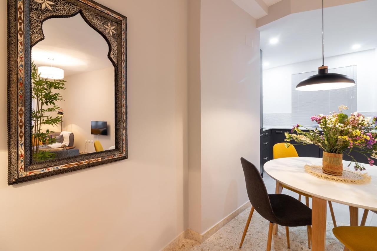Апартаменти Malaga Center Flat Aventurero Boutique Екстер'єр фото